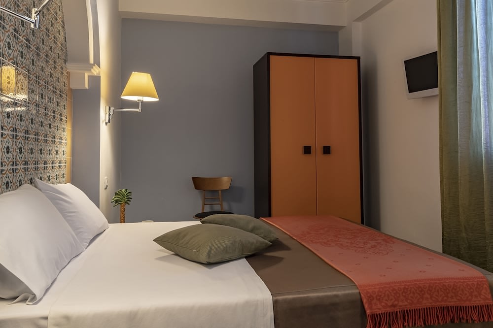 Hotel Riva Del Sole 5