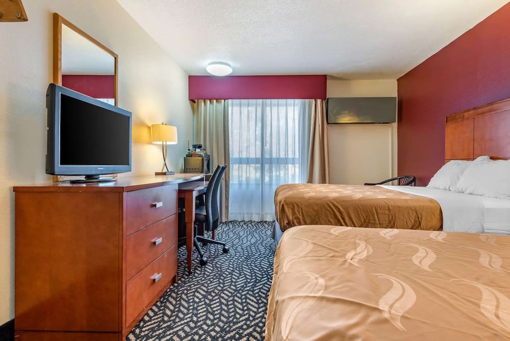 Quality Inn Falconer - Jamestown 5