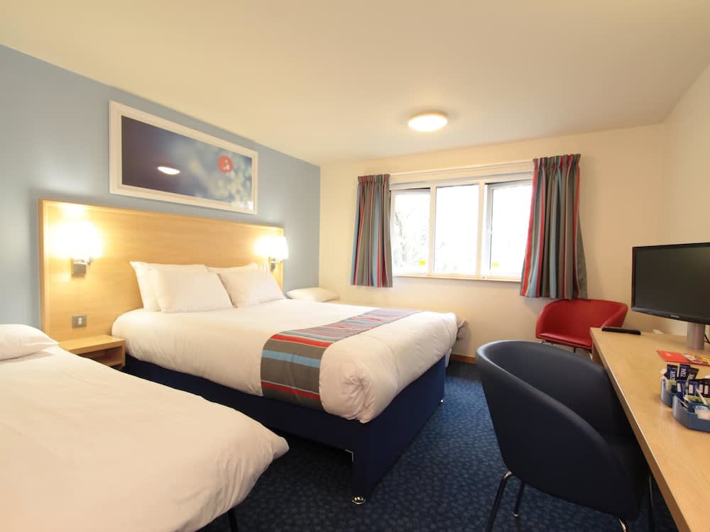 Travelodge Exeter M5 4