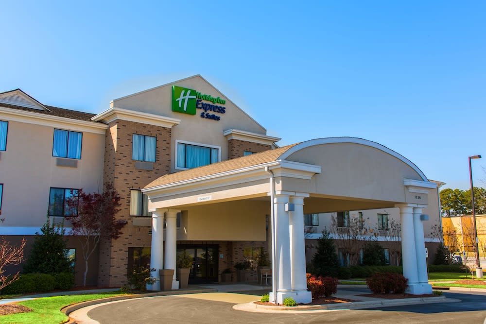 Holiday Inn Express & Suites KINSTON by IHG 1
