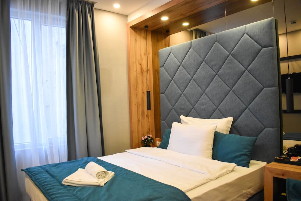 Nobel Gallery Hotel 4