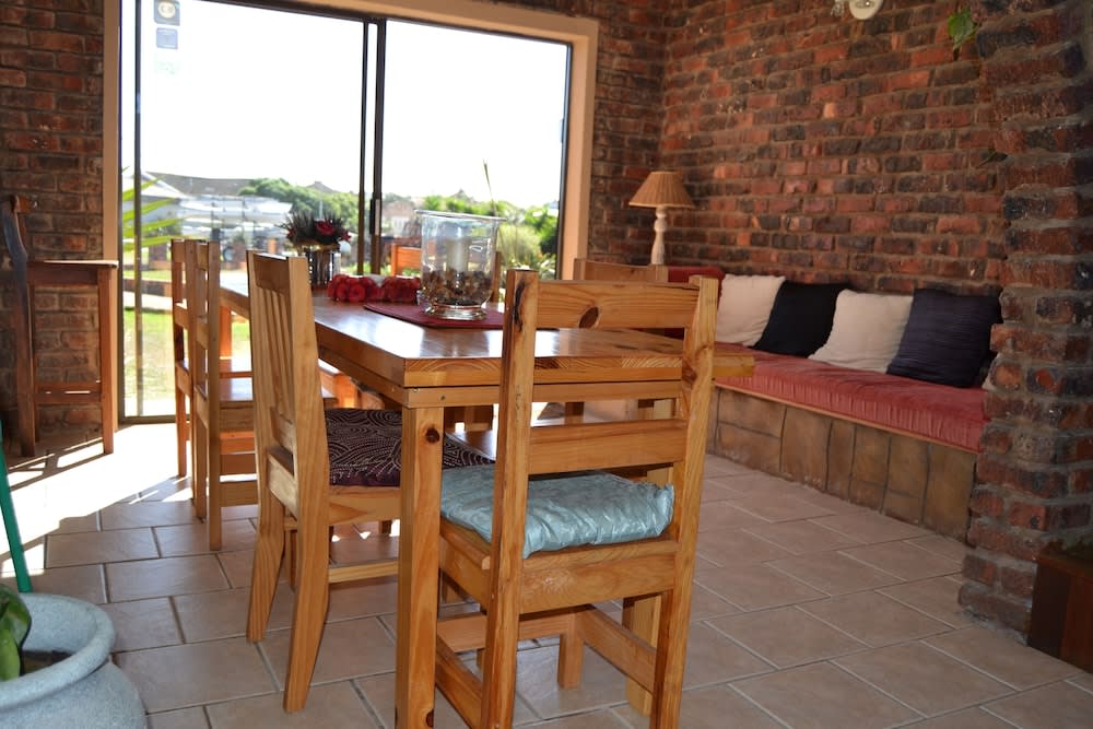 Dolphin View Guesthouse 2