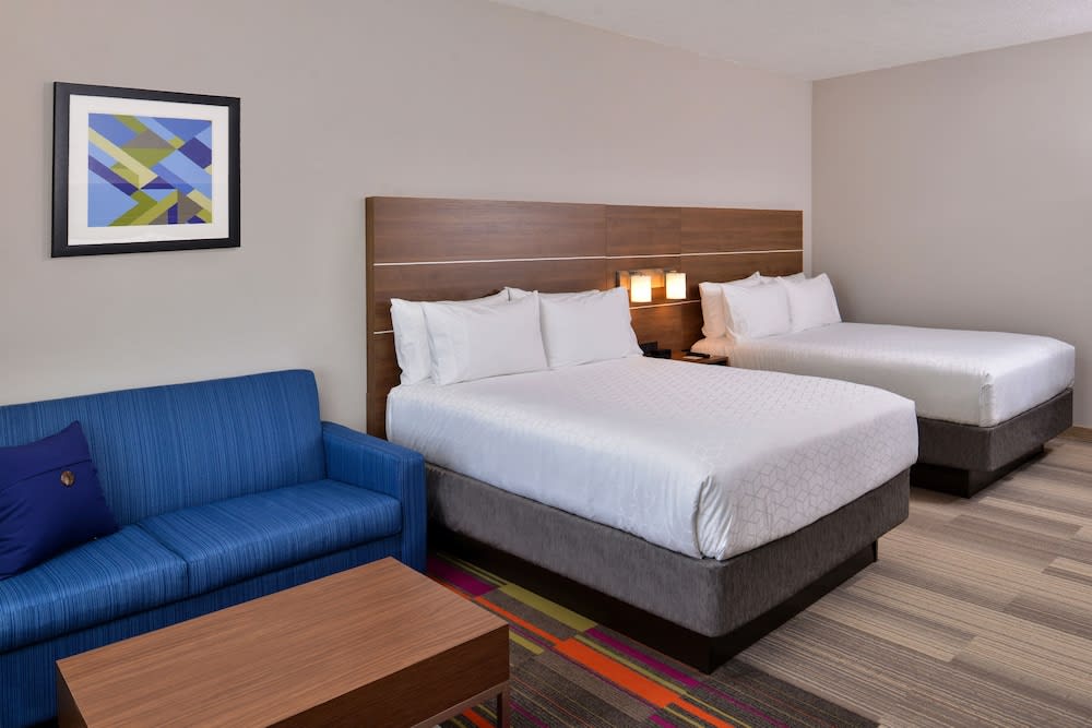 Holiday Inn Express & Suites - Moundsville by IHG 2