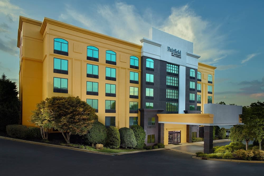 Fairfield by Marriott Inn & Suites Asheville Outlets 1