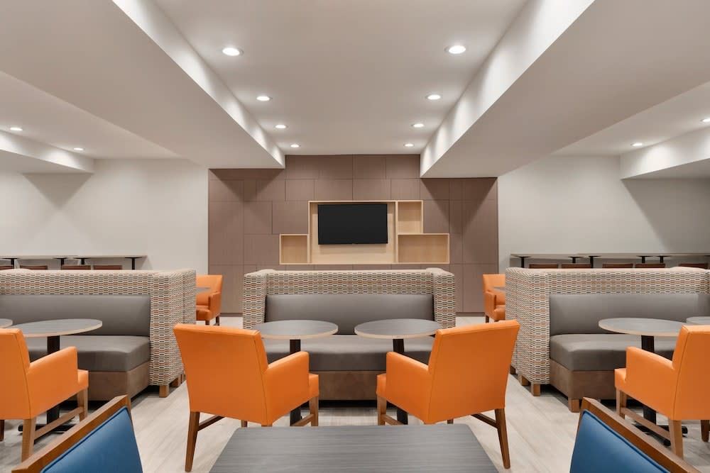 Holiday Inn Express JAMAICA - JFK AIRTRAIN - NYC by IHG 3