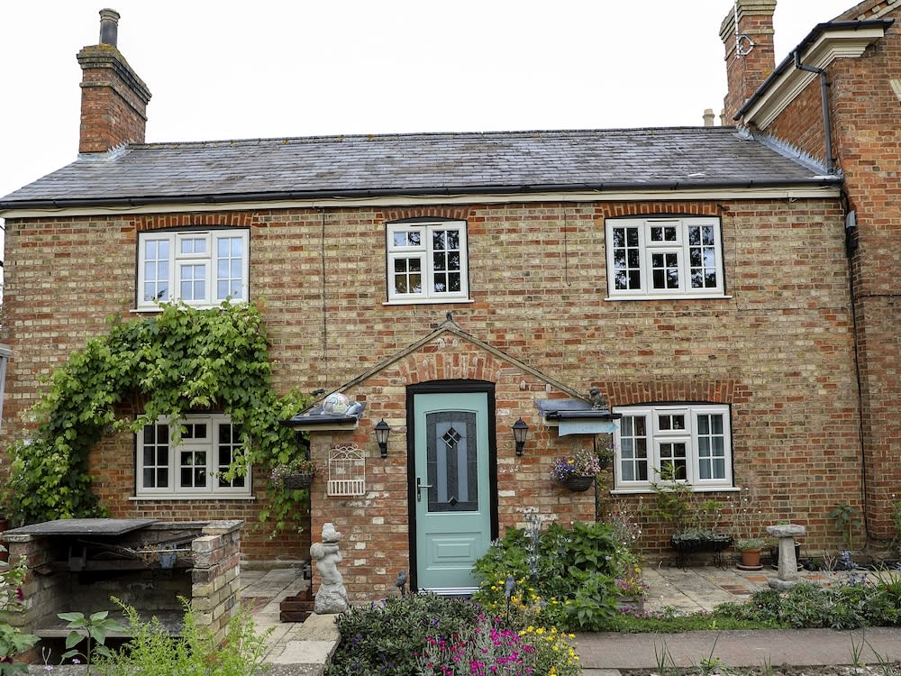 Woodleys Farmhouse 1