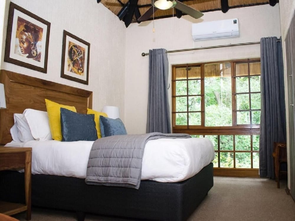 INYAMATANE LUXURY LODGES at Kruger Park Lodge 2