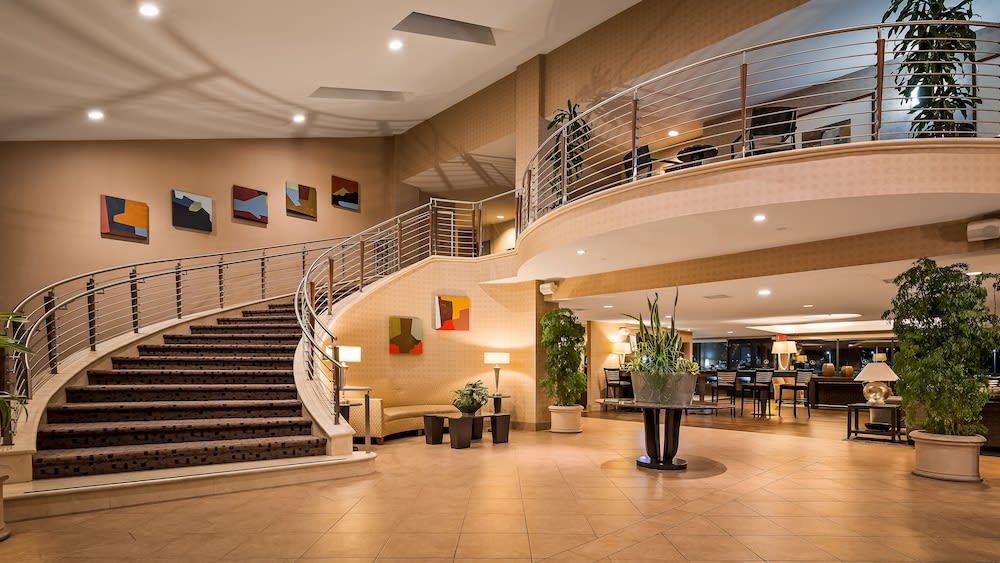 Best Western Plus Bayside Hotel 2