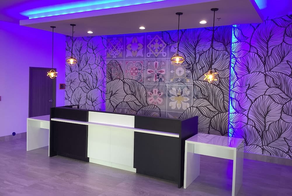 La Quinta Inn & Suites by Wyndham Corpus Christi Southeast 2