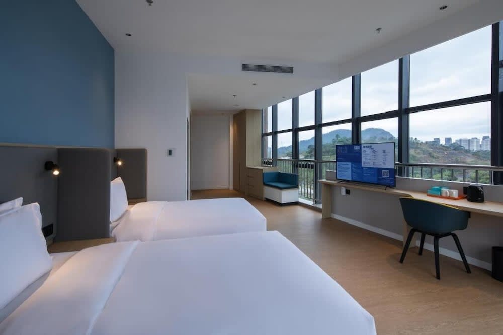Holiday Inn Express Shenzhen North Station By IHG 4