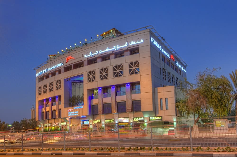 Fortune Grand Hotel 1