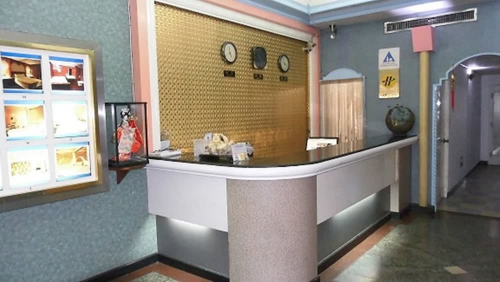 Modern Plaza Hotel 1