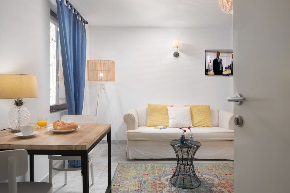 Cissa Apartments by Irundo 2