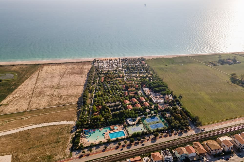 Club del Sole La Risacca Family Collection 1