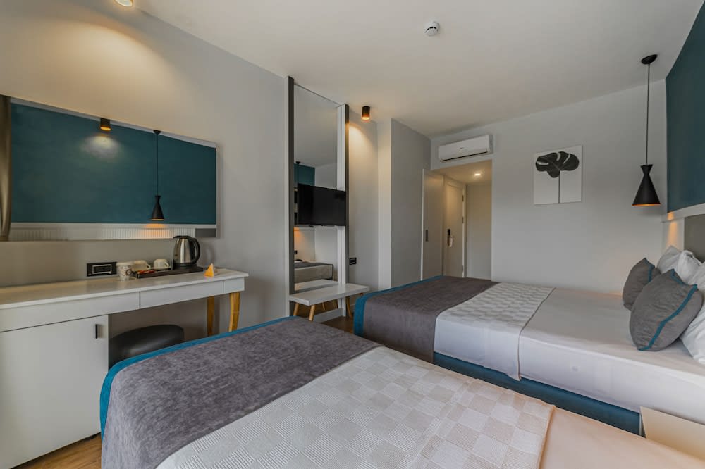 Tema 242 Hotel 2