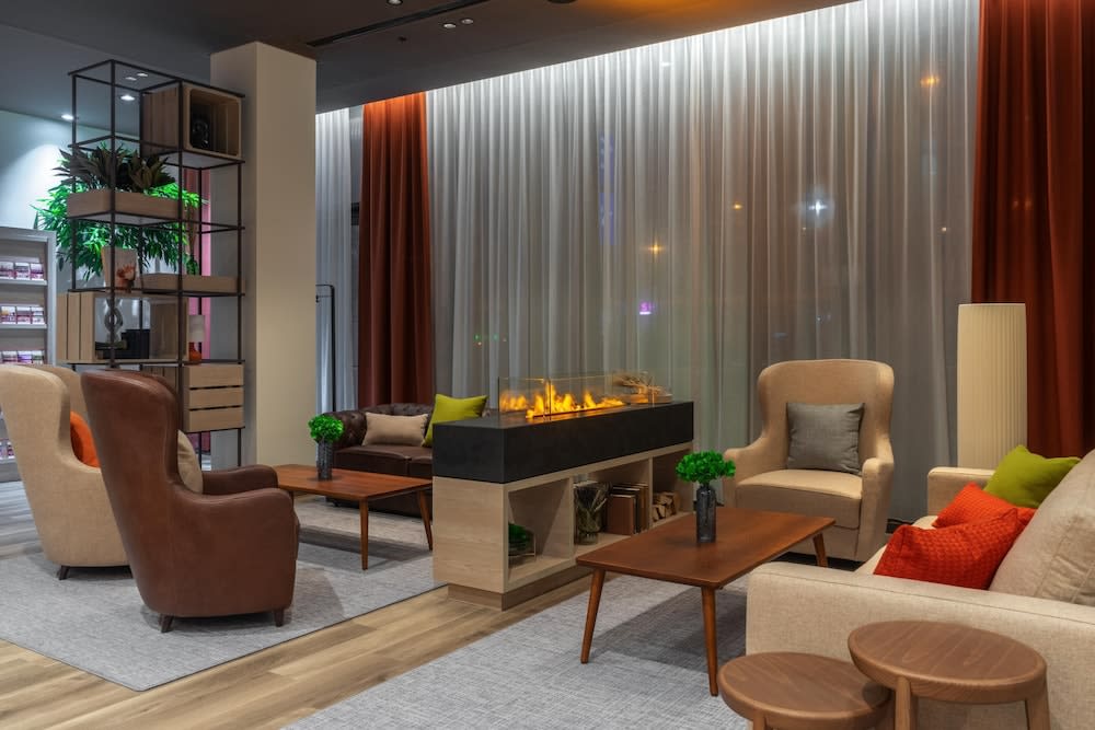 IntercityHotel Zürich Airport 4