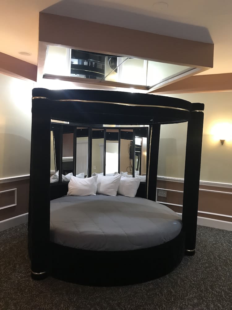 Inn of the Dove 2