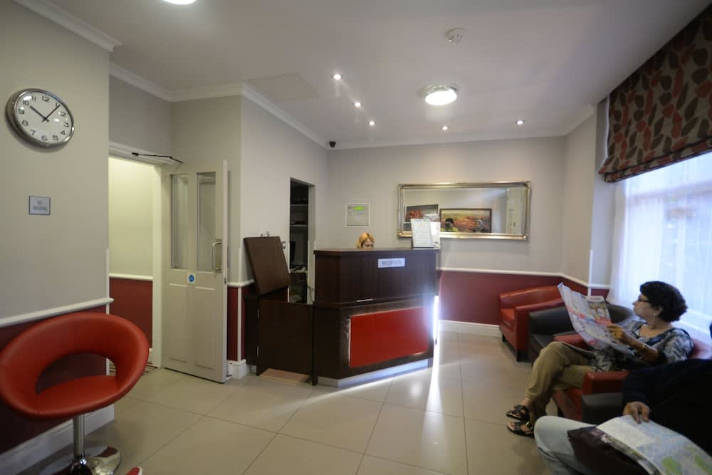 Royal Cambridge Hotel 3