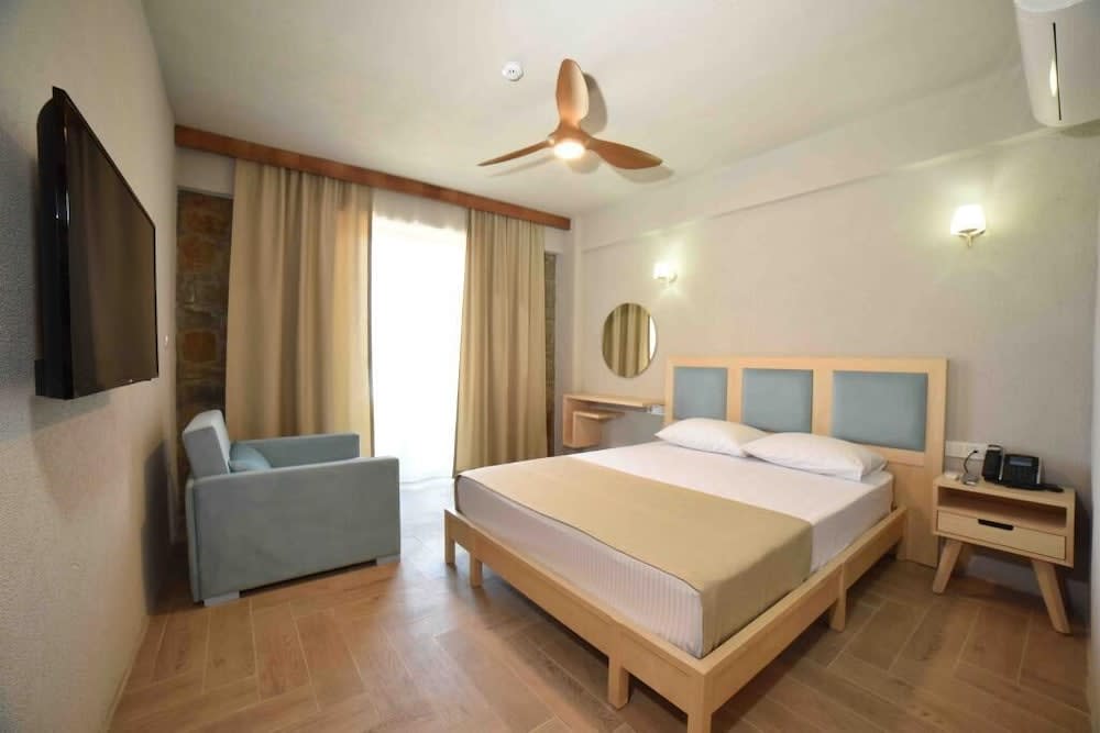 Limnos Otel 1
