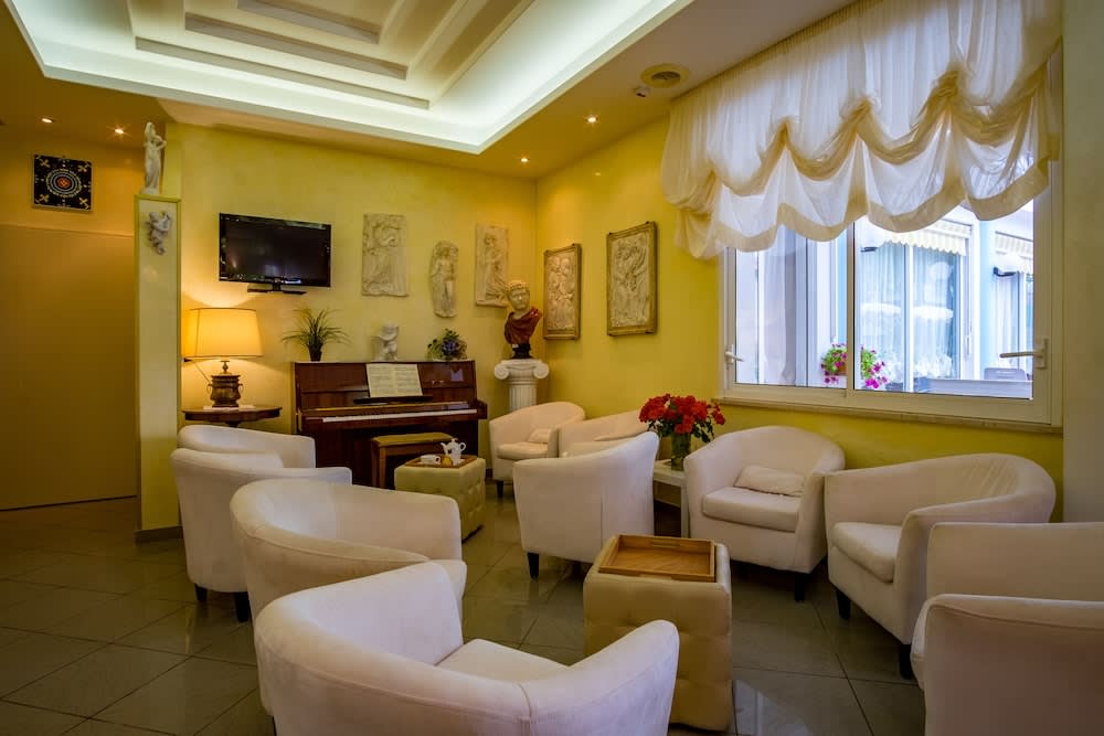 Hotel Villa dei Fiori - sul mare con piscina 2