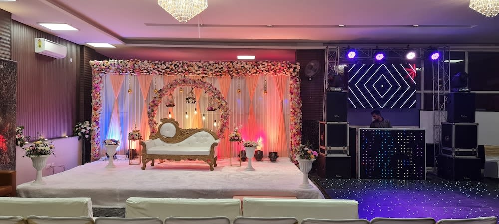 Hotel Grand Manor 2