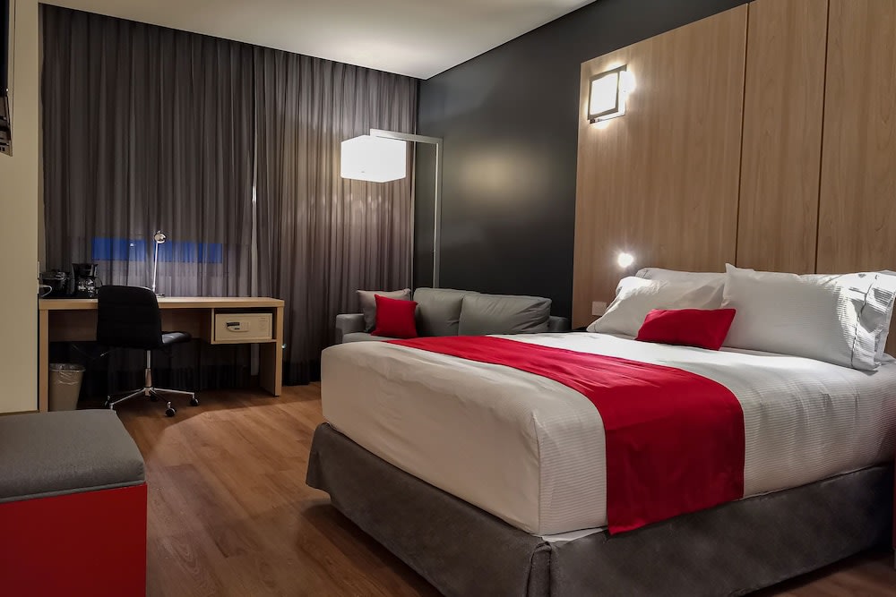 Ramada Encore by Wyndham Guadalajara Aeropuerto 5