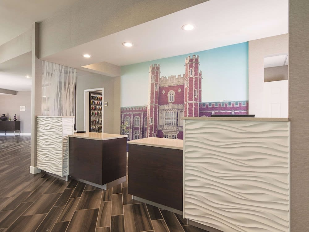 La Quinta by Wyndham Oklahoma City Norman 2