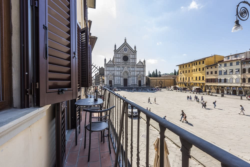 Santa Croce Palace by Mmega 1