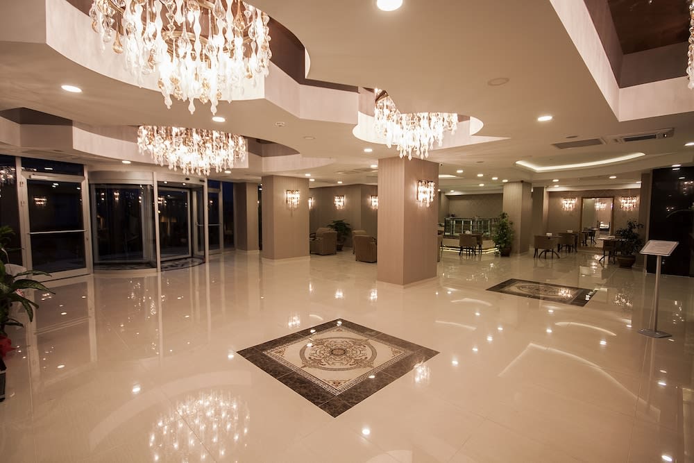 Hotel Golden Way Giyimkent 2