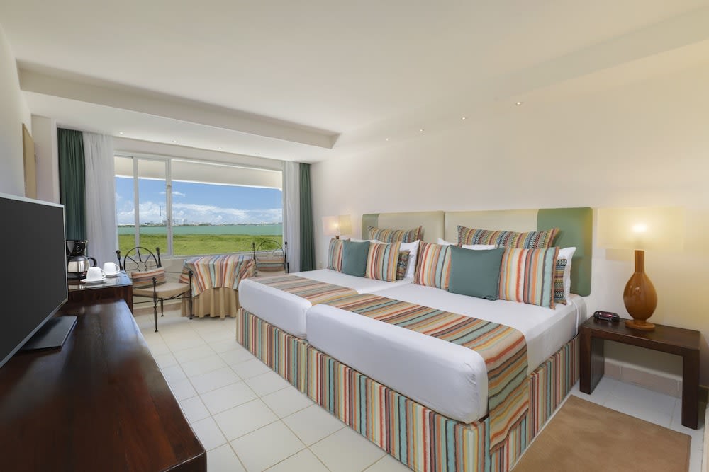 Oasis Palm - All Inclusive 4