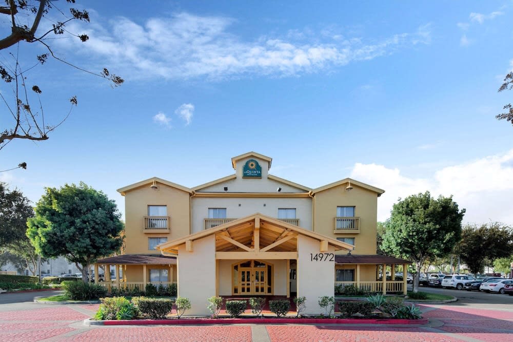 La Quinta Inn & Suites by Wyndham Irvine Spectrum 1