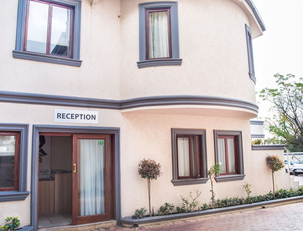 Inn and Out Plus Craighall 2