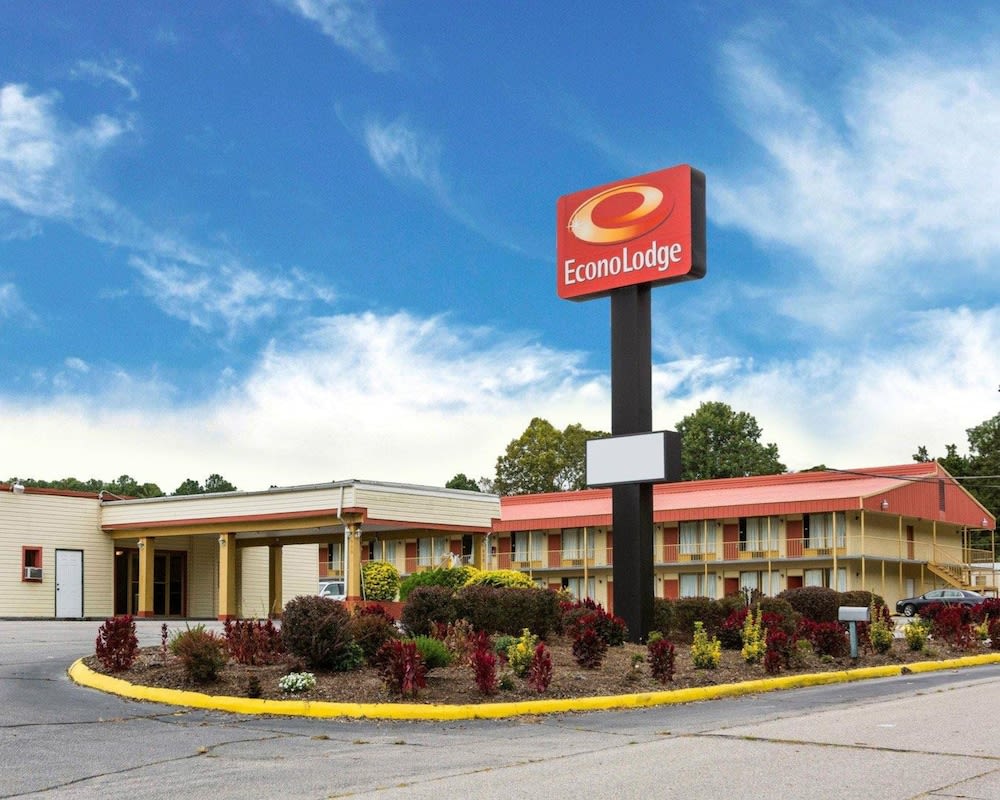 Econo Lodge Petersburg - Fort Lee 1
