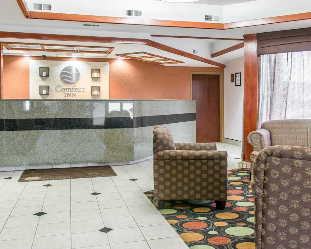 Comfort Inn Maumee - Perrysburg Area 2