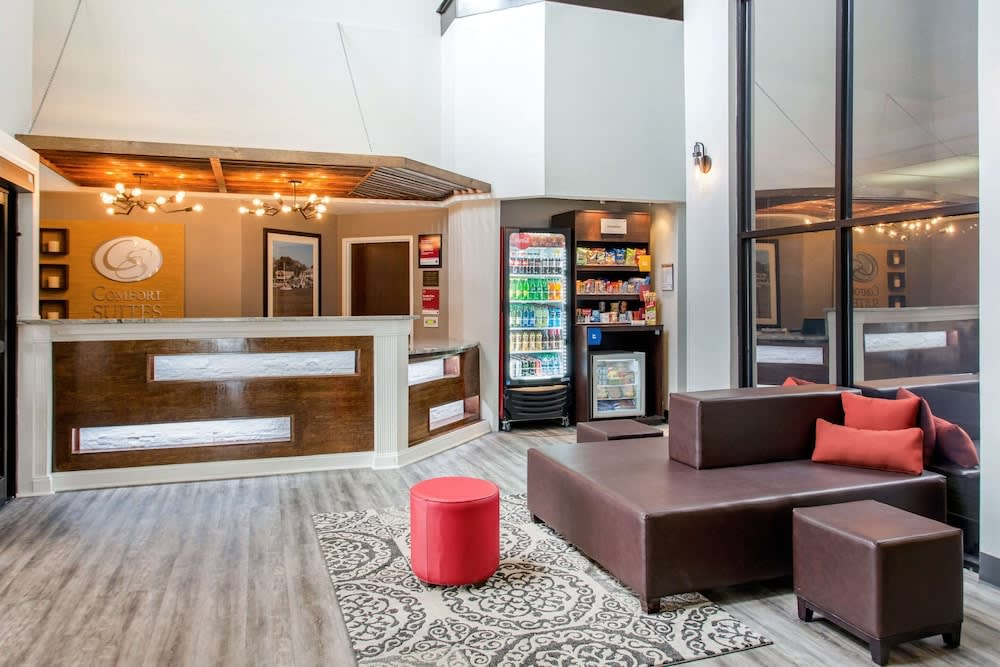 Comfort Suites Southport - Oak Island 3