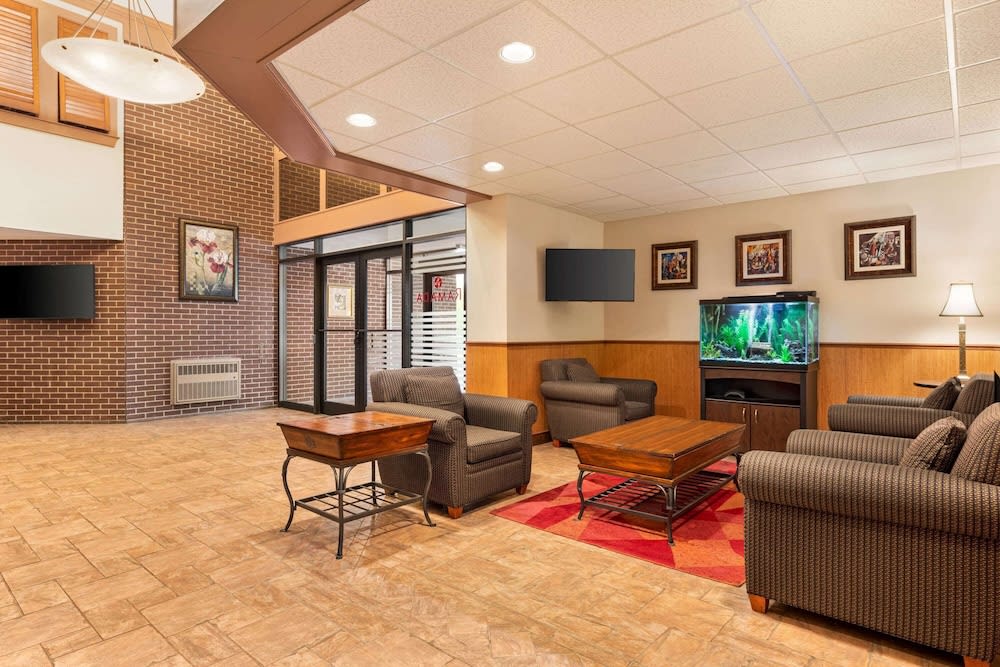 Ramada by Wyndham Fredericton 2