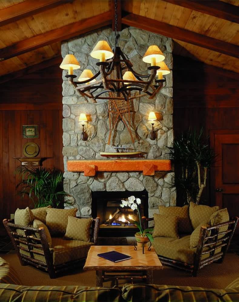 Hyatt Vacation Club at High Sierra Lodge 2