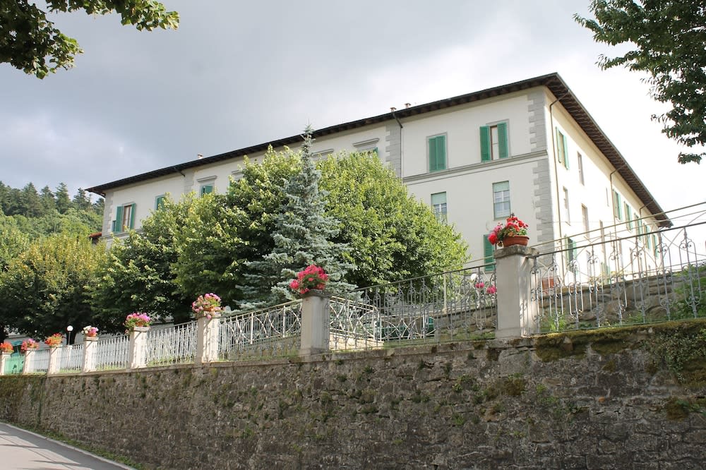 Hotel Croce di Savoia 1