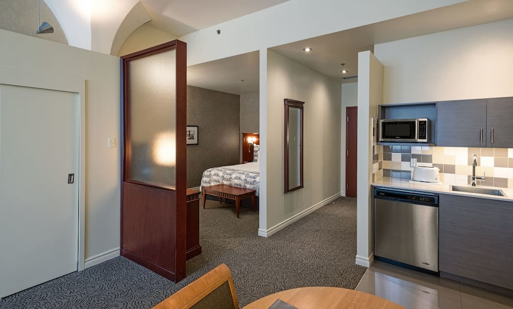 Le Square Phillips Hôtel & Suites 2