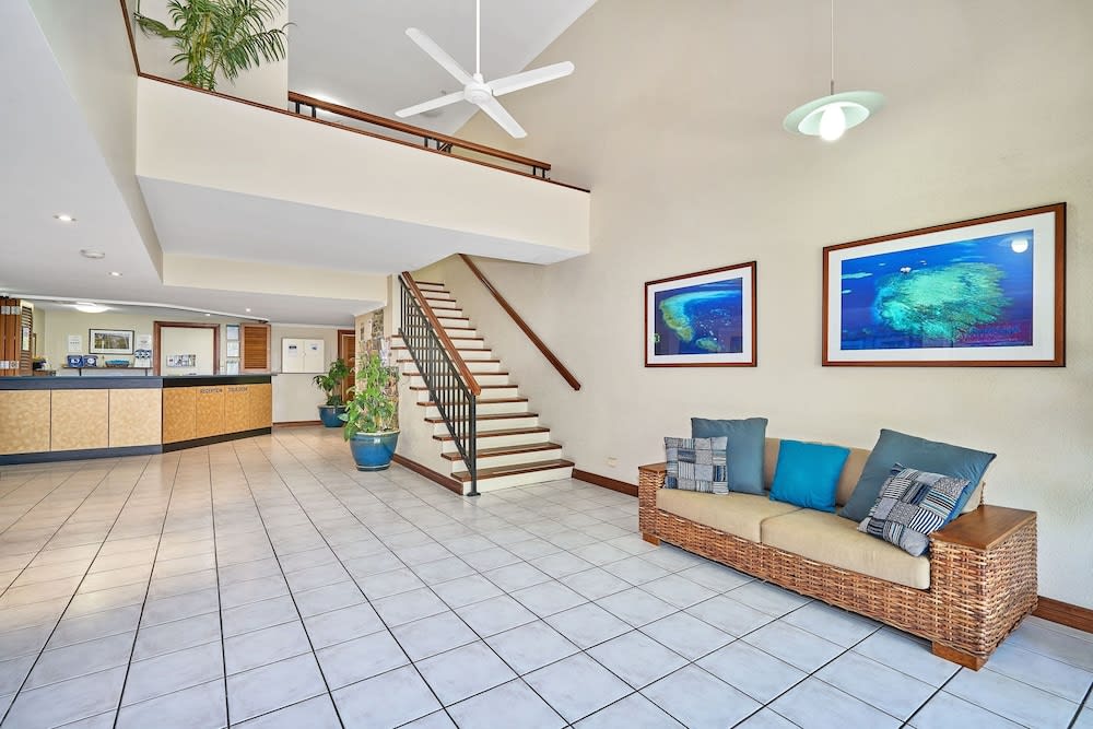 Trinity Beach Club Holiday Apartments 2