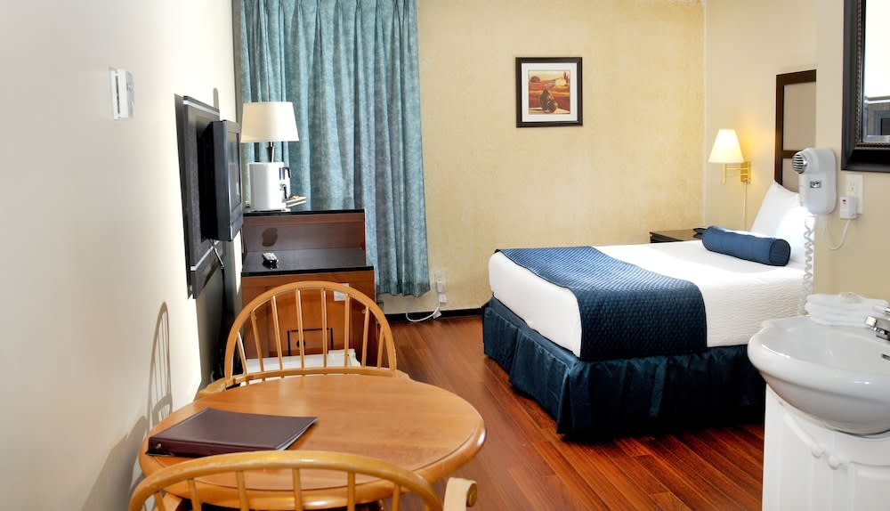 Hotel Le Mirage Blainville 2
