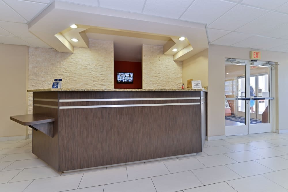 Microtel Inn & Suites by Wyndham Ft. Worth North/At Fossil 4