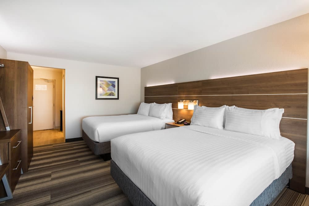 Holiday Inn Express & Suites Ludington by IHG 4