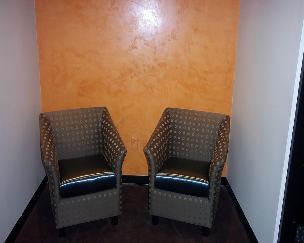 Ramada Plaza by Wyndham West Hollywood Hotel & Suites 5