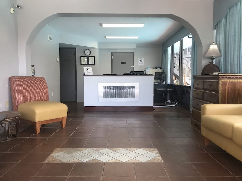 Alamar Resort Inn 2