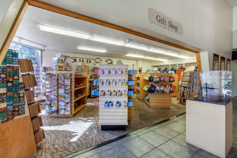 Quality Inn View of Lake Powell - Page 3