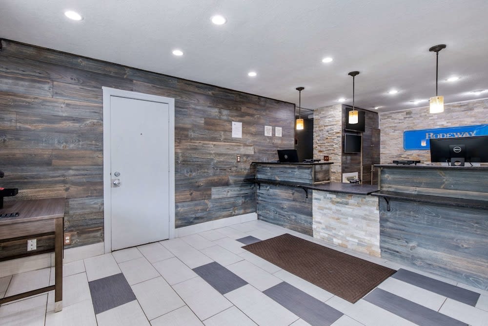 Rodeway Inn Winston Salem Route 52 5