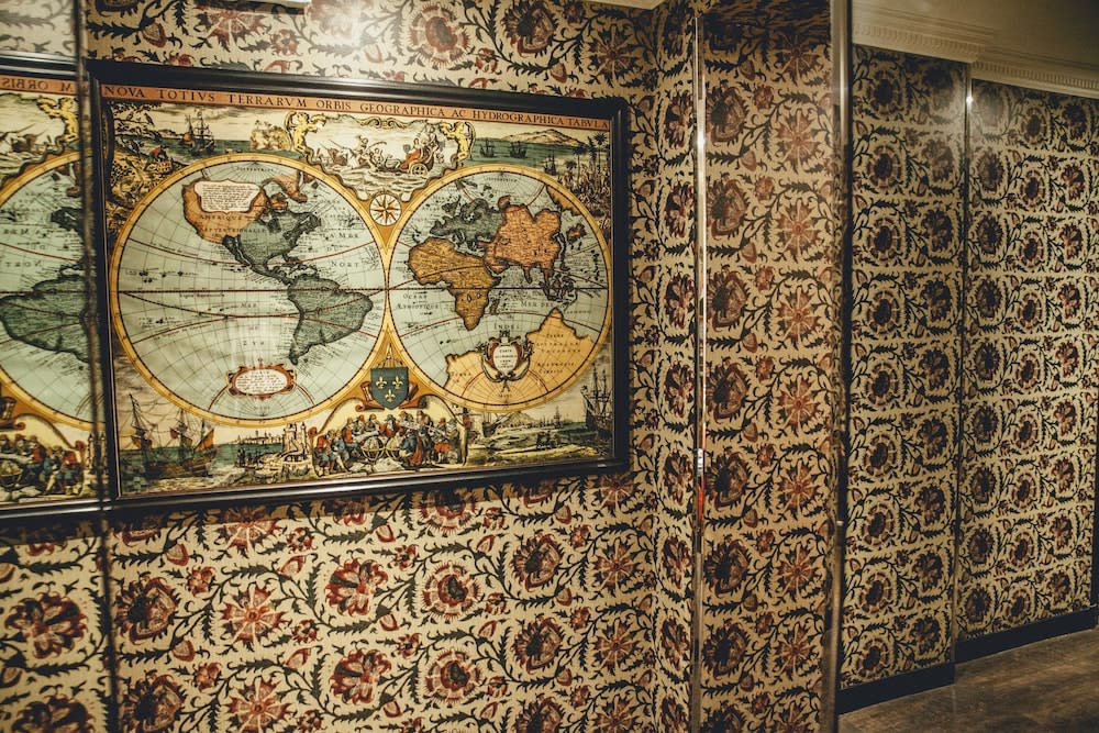 Hôtel du Continent 2
