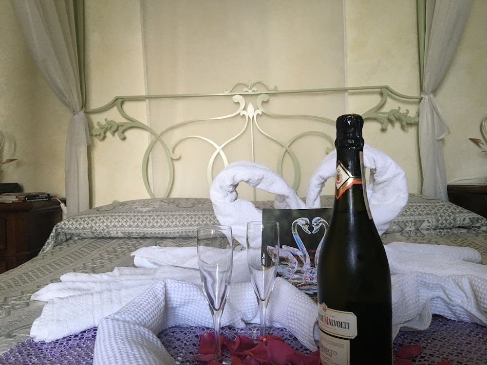 L'Antico Borgo Dei Limoni 5