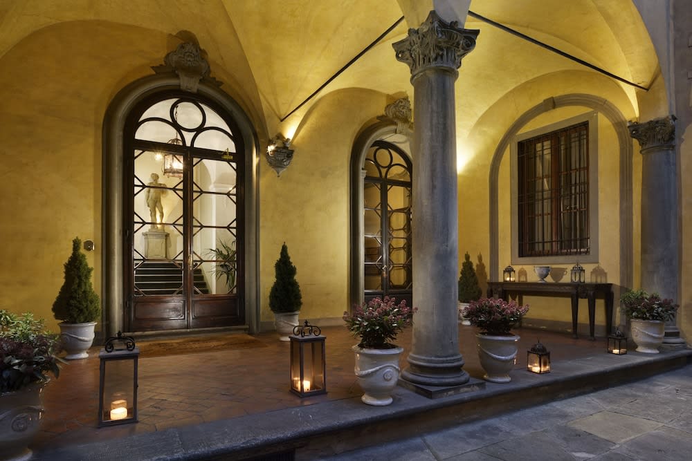 Al Palazzo del Marchese di Camugliano Residenza d'Epoca 2